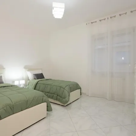 Maison Mira *